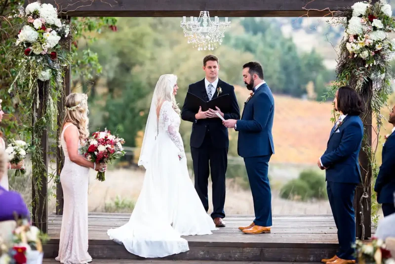 Say "I do" at The Highlands Estate